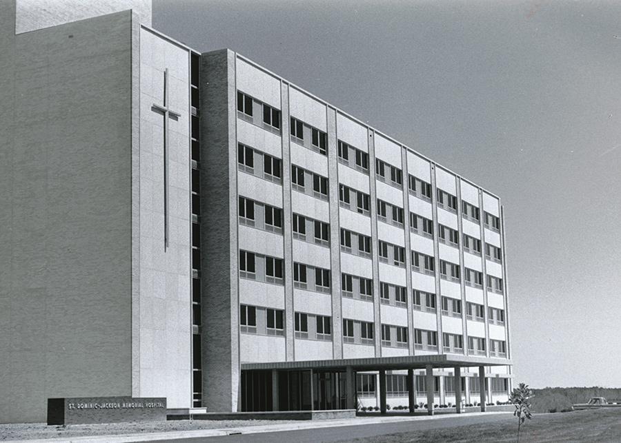 May 15, 1954: St. Dominic Hospital moves to Lakeland Drive location.